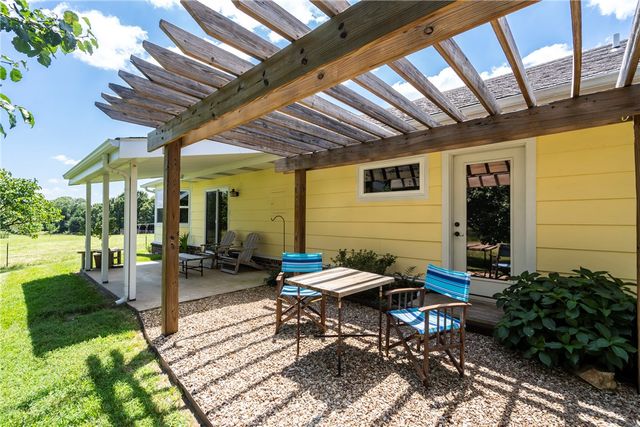 15520 Jack Crabtree Road, Bentonville, AR 72712