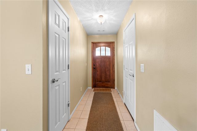 15520 Jack Crabtree Road, Bentonville, AR 72712