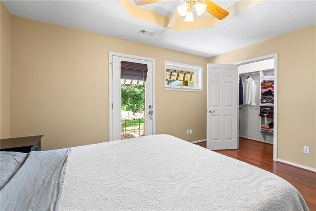 15520 Jack Crabtree Road, Bentonville, AR 72712