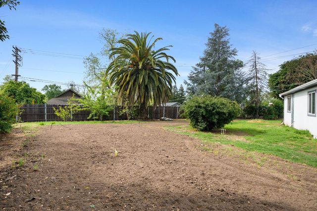 4204 Abraham Way, Carmichael, CA 95608