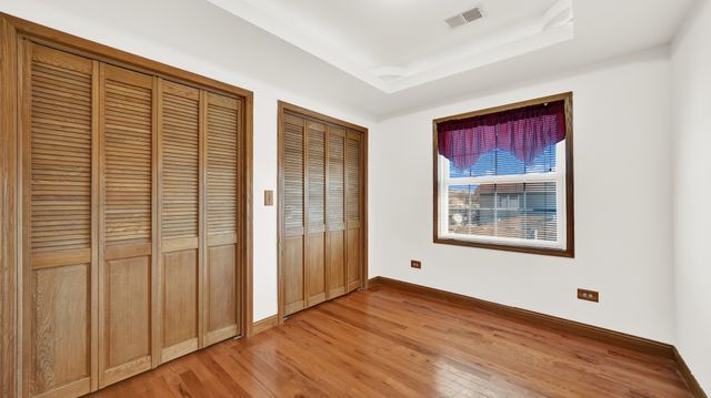 7022 W 64th Street, Chicago, IL 60638