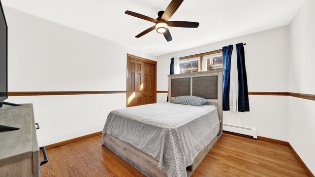 7022 W 64th Street, Chicago, IL 60638