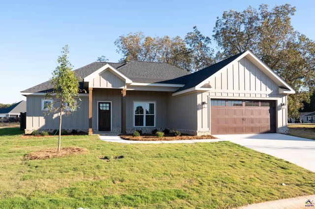 116 Nash Court, Perry, GA 31069