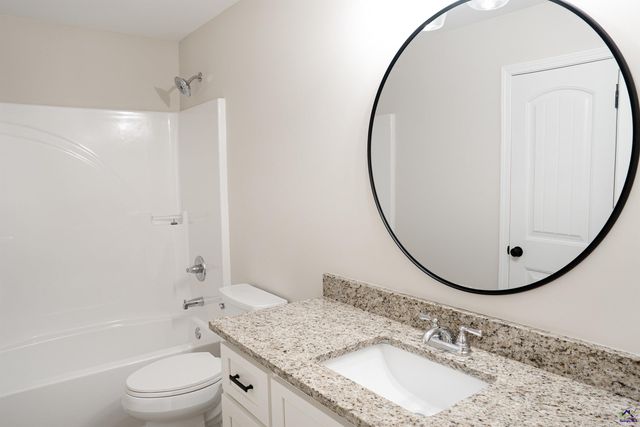 116 Nash Court, Perry, GA 31069