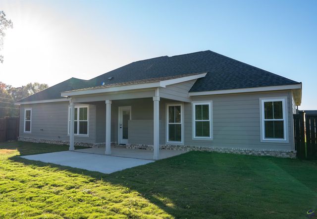 116 Nash Court, Perry, GA 31069