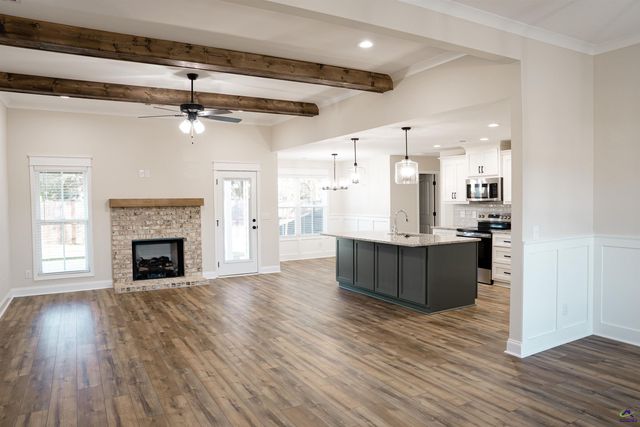 116 Nash Court, Perry, GA 31069