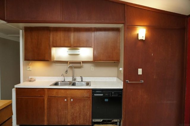 901 18th Avenue, Charles City, IA 50616