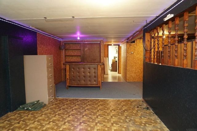 901 18th Avenue, Charles City, IA 50616