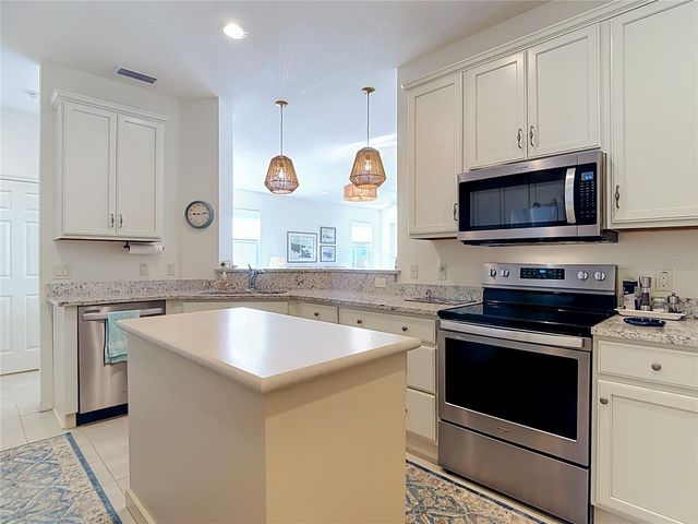 1674 LINZ COURT, Winter Haven, FL 33884
