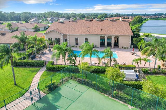 1674 LINZ COURT, Winter Haven, FL 33884