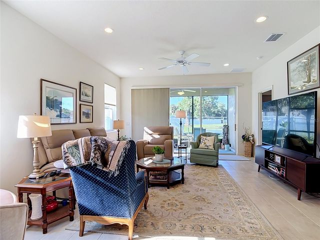 1674 LINZ COURT, Winter Haven, FL 33884