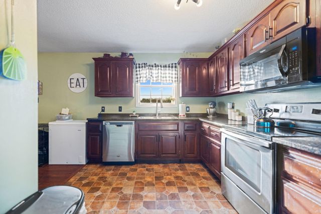 210 Big Hill Mountain Road, Mckee, KY 40447