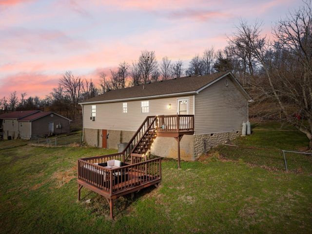 210 Big Hill Mountain Road, Mckee, KY 40447