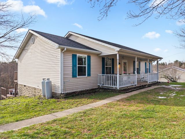 210 Big Hill Mountain Road, Mckee, KY 40447