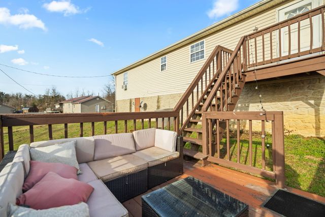 210 Big Hill Mountain Road, Mckee, KY 40447