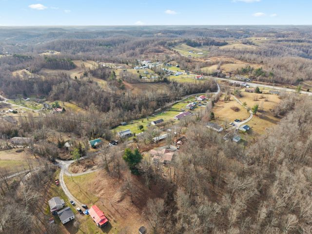 210 Big Hill Mountain Road, Mckee, KY 40447