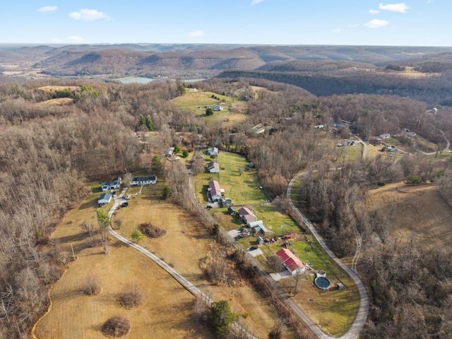 210 Big Hill Mountain Road, Mckee, KY 40447