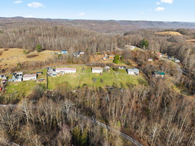 210 Big Hill Mountain Road, Mckee, KY 40447