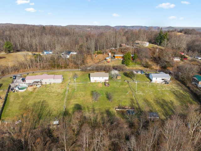 210 Big Hill Mountain Road, Mckee, KY 40447