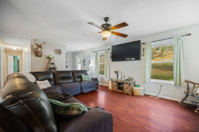 210 Big Hill Mountain Road, Mckee, KY 40447