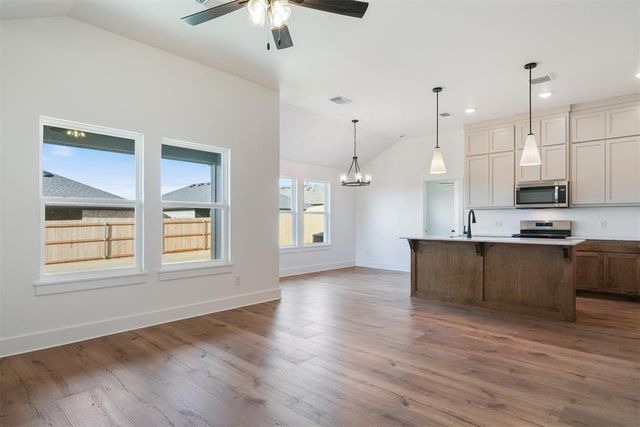 17701 Horne Lane, Edmond, OK 73012