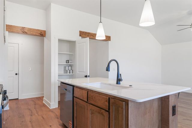 17701 Horne Lane, Edmond, OK 73012