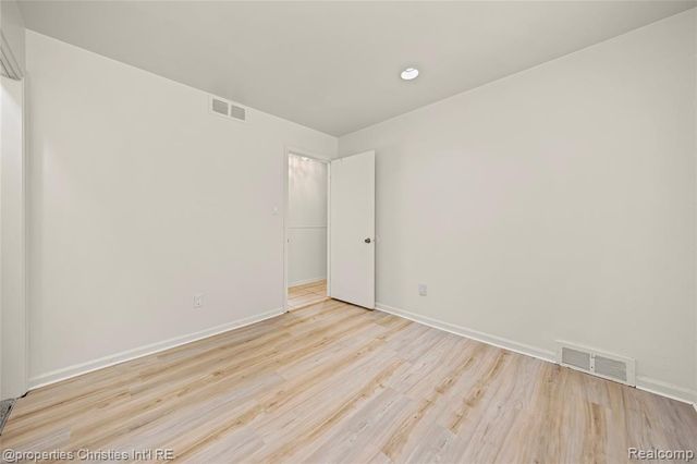 6550 Inkster Road, West Bloomfield, MI 48322
