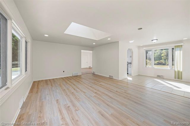 6550 Inkster Road, West Bloomfield, MI 48322