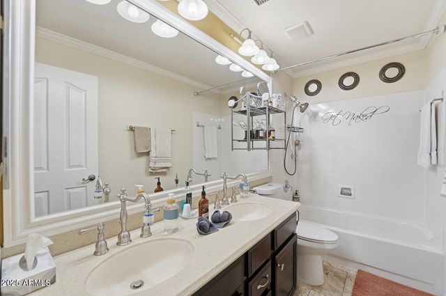 1021 S WESTERN SKIES Drive, Gilbert, AZ 85296