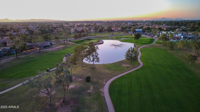 1021 S WESTERN SKIES Drive, Gilbert, AZ 85296