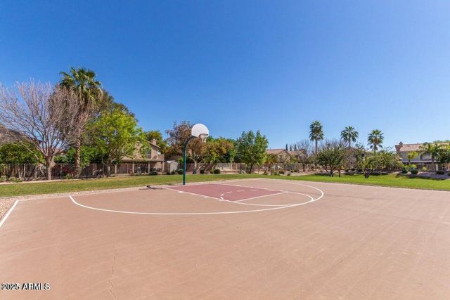 1021 S WESTERN SKIES Drive, Gilbert, AZ 85296