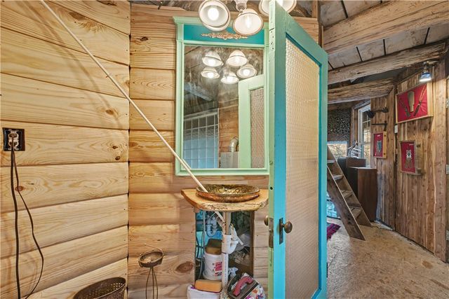 15360 N Wimpy Jones Road, Garfield, AR 72732