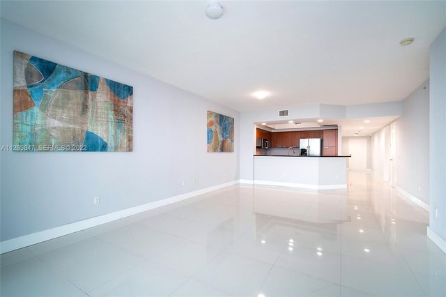 15051 Royal Oaks Lane 1203, North Miami, FL 33181