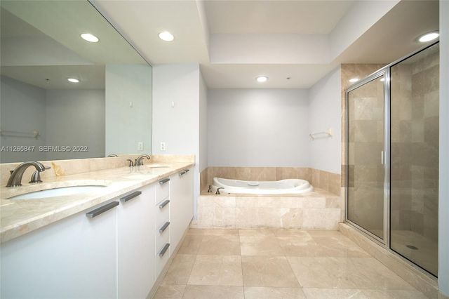15051 Royal Oaks Lane 1203, North Miami, FL 33181