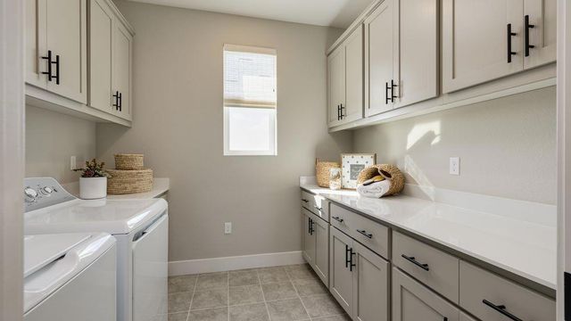 3246 Oak Trail Drive, Manteca, CA 95337