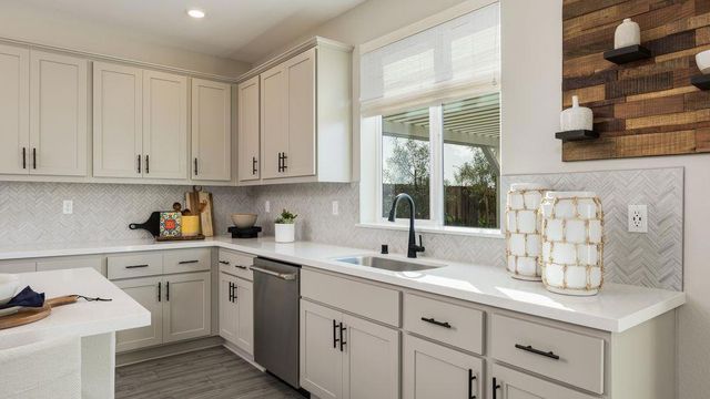 3246 Oak Trail Drive, Manteca, CA 95337