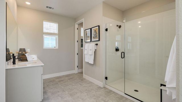 3246 Oak Trail Drive, Manteca, CA 95337