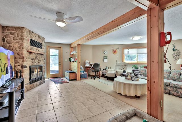 22513 Sunrise Road NE, Stacy, MN 55079