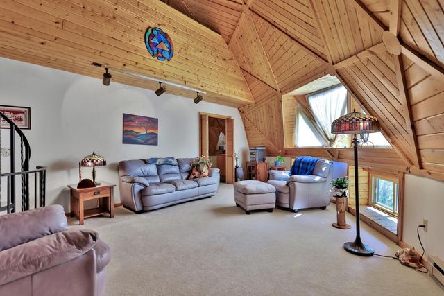 22513 Sunrise Road NE, Stacy, MN 55079
