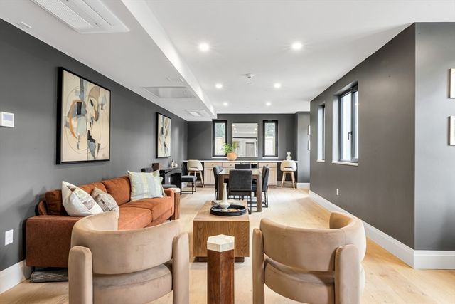 34 Oak Street 304, Boston, MA 02136
