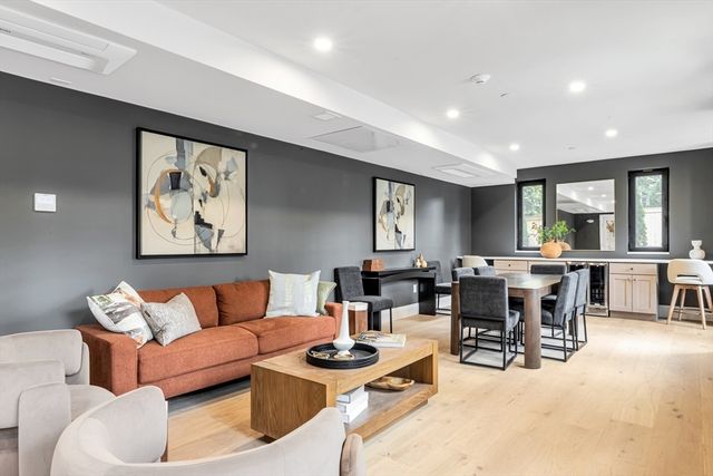 34 Oak Street 304, Boston, MA 02136