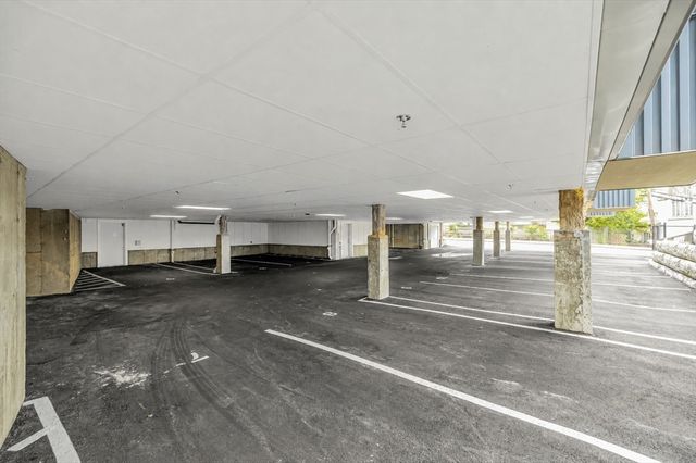 34 Oak Street 304, Boston, MA 02136