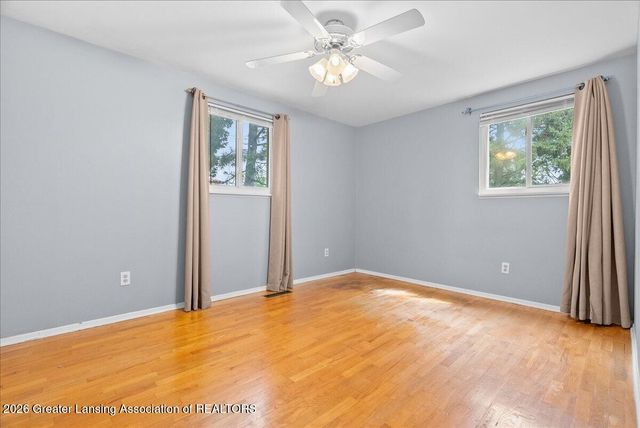 2709 Greenbriar Avenue, Lansing, MI 48912