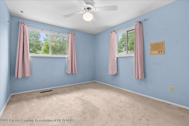 2709 Greenbriar Avenue, Lansing, MI 48912
