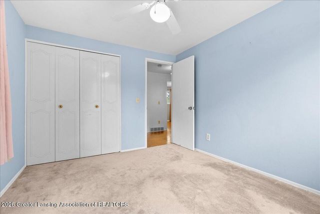 2709 Greenbriar Avenue, Lansing, MI 48912