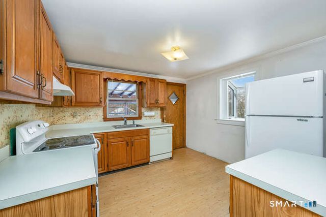 21 Boroskey Road, Fairfield, CT 06824