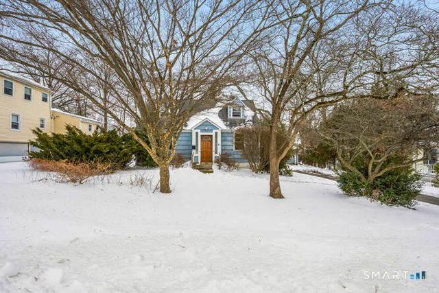 21 Boroskey Road, Fairfield, CT 06824