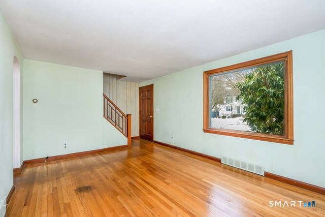 21 Boroskey Road, Fairfield, CT 06824