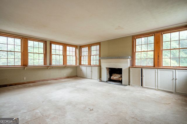 199 Lake Forest Drive, Elberton, GA 30635