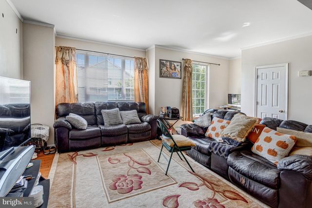 3020 FRANKFURT CT, Woodbridge, VA 22191